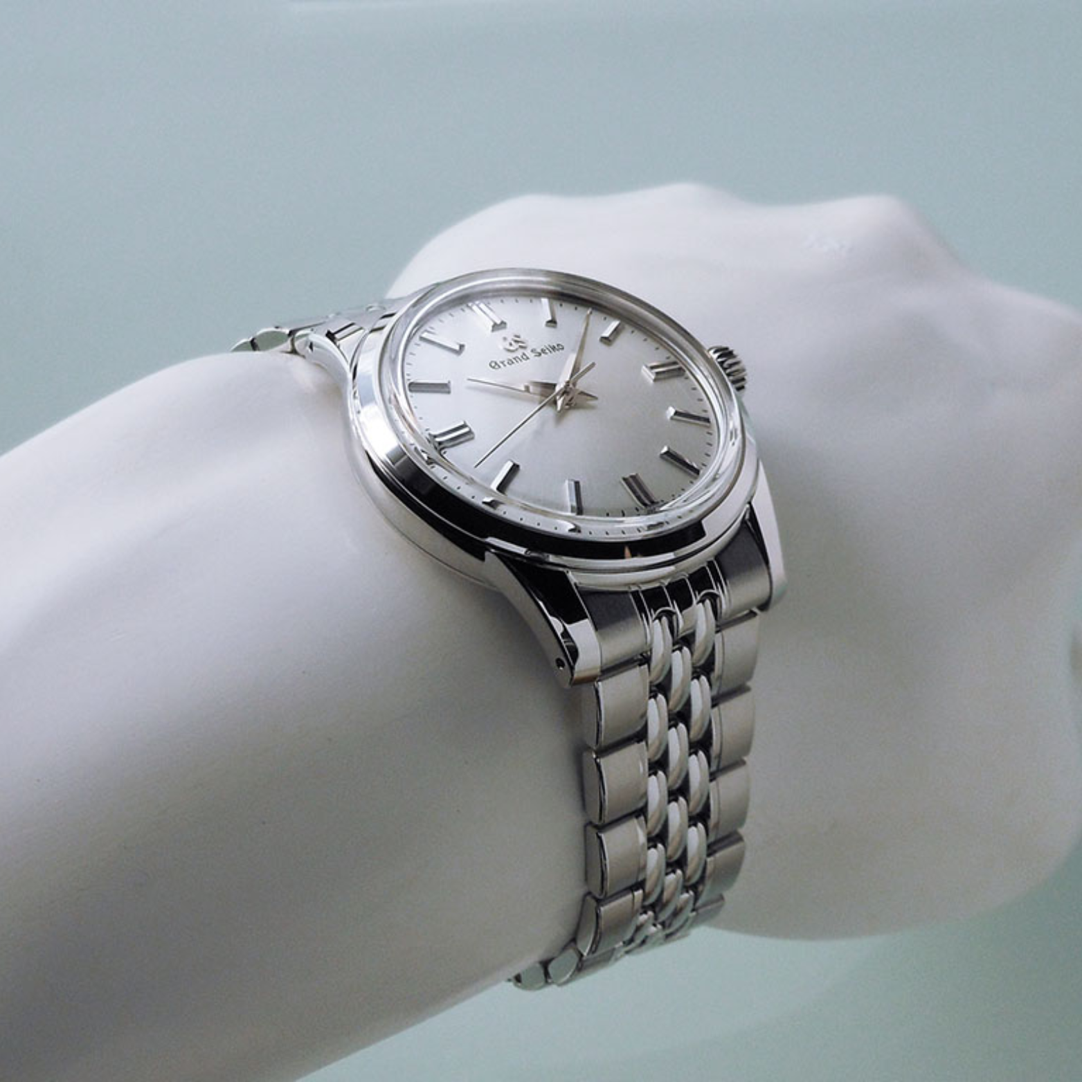 Grand Seiko Elegance Collection SBGW305
