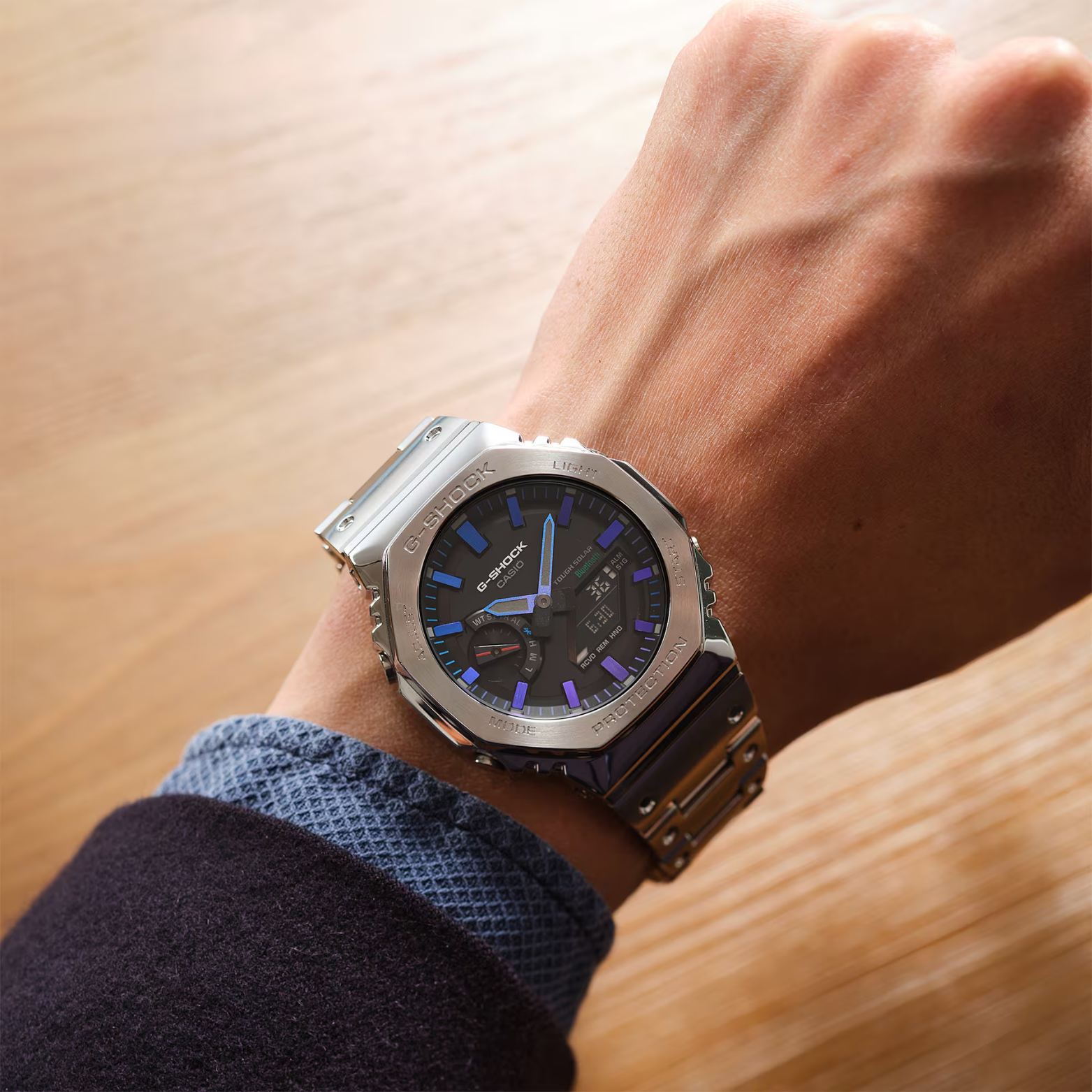 CASIO G-Shock GM-B2100PC-1AJF Full metal Bluetooth Rainbow