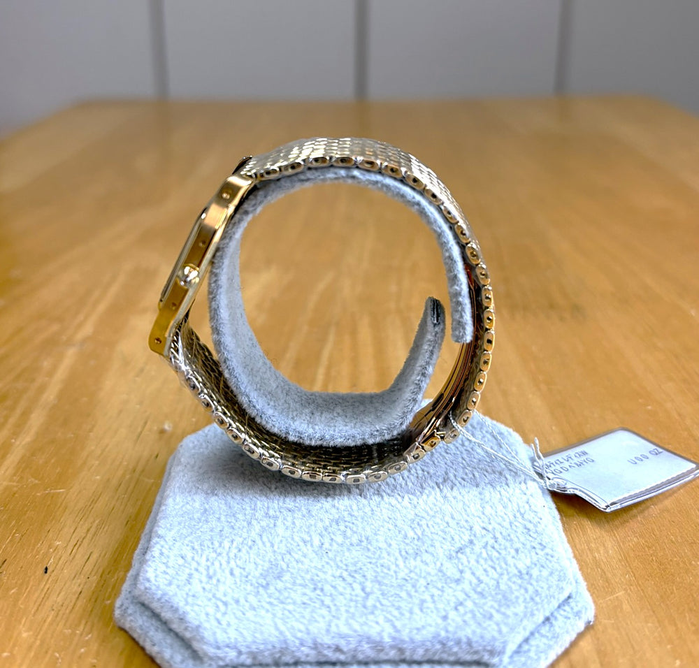 Cartier Yellow Gold Diamond Watch 810740007 (used condition)