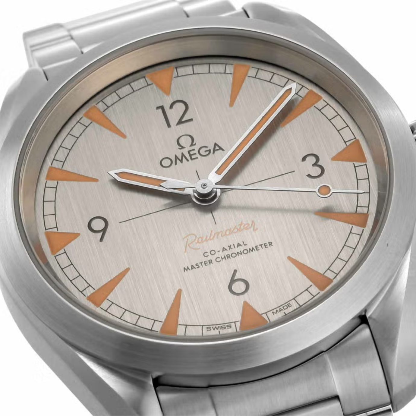 Why the Omega Seamaster Railmaster 220.10.40.20.06.001 Is One of the Best Value Luxury Watches Today