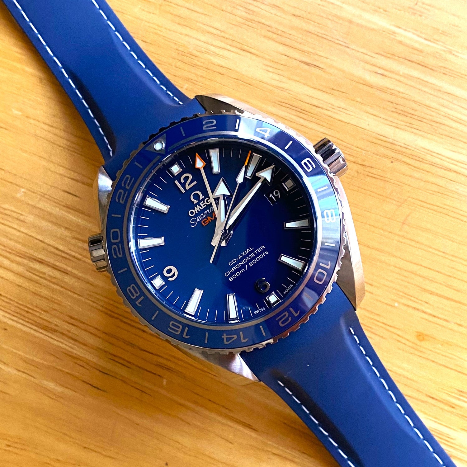 Omega Seamaster Planet Ocean 600m 232.92.44.22.03.001