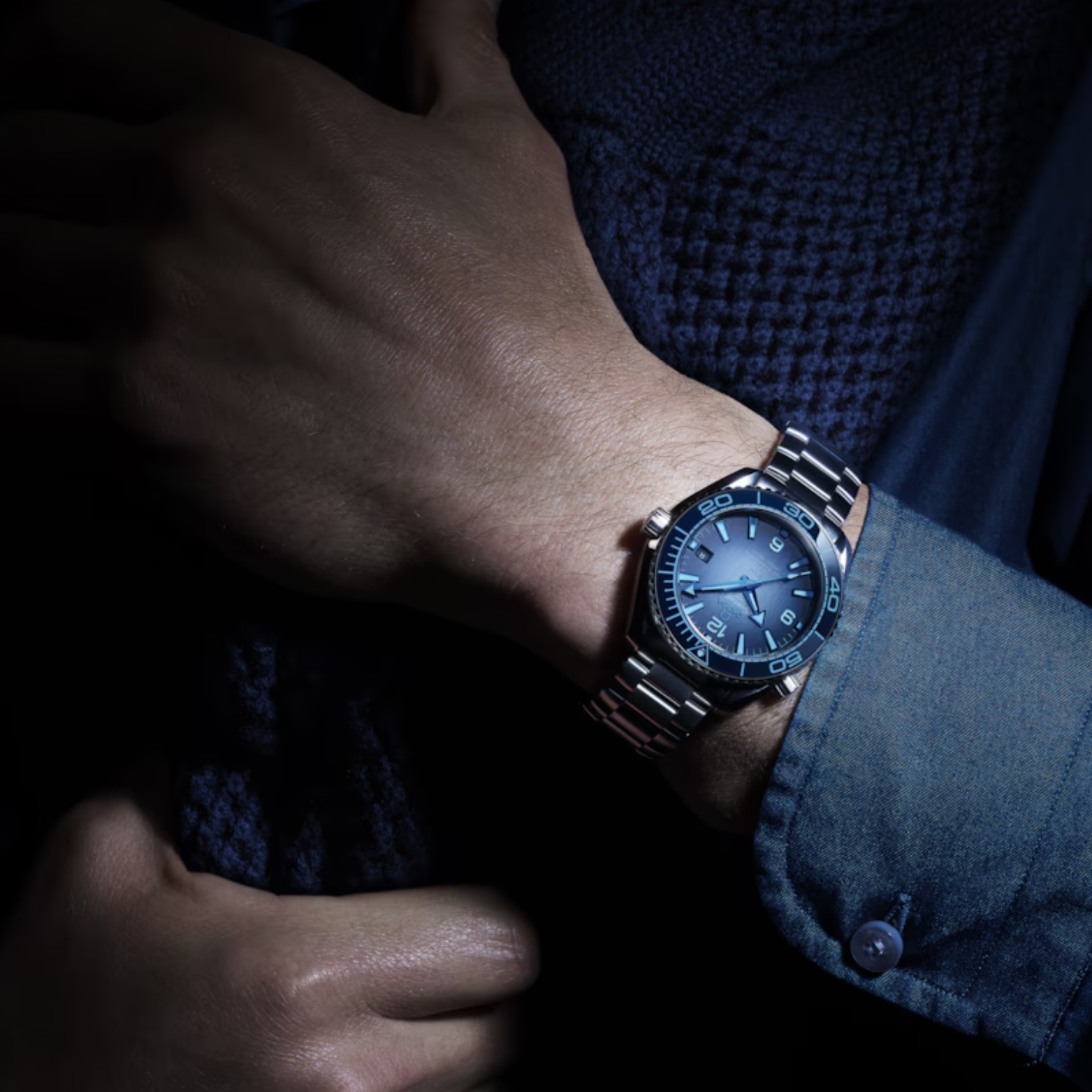 Omega Planet Ocean 600m Co-axial Master Summer Blue 215.30.40.20.03.002