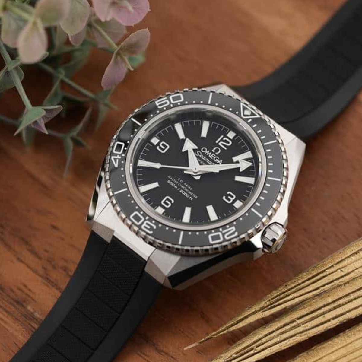 Omega Seamaster Planet Ocean 600M 217.32.42.21.01.001 New Full Set