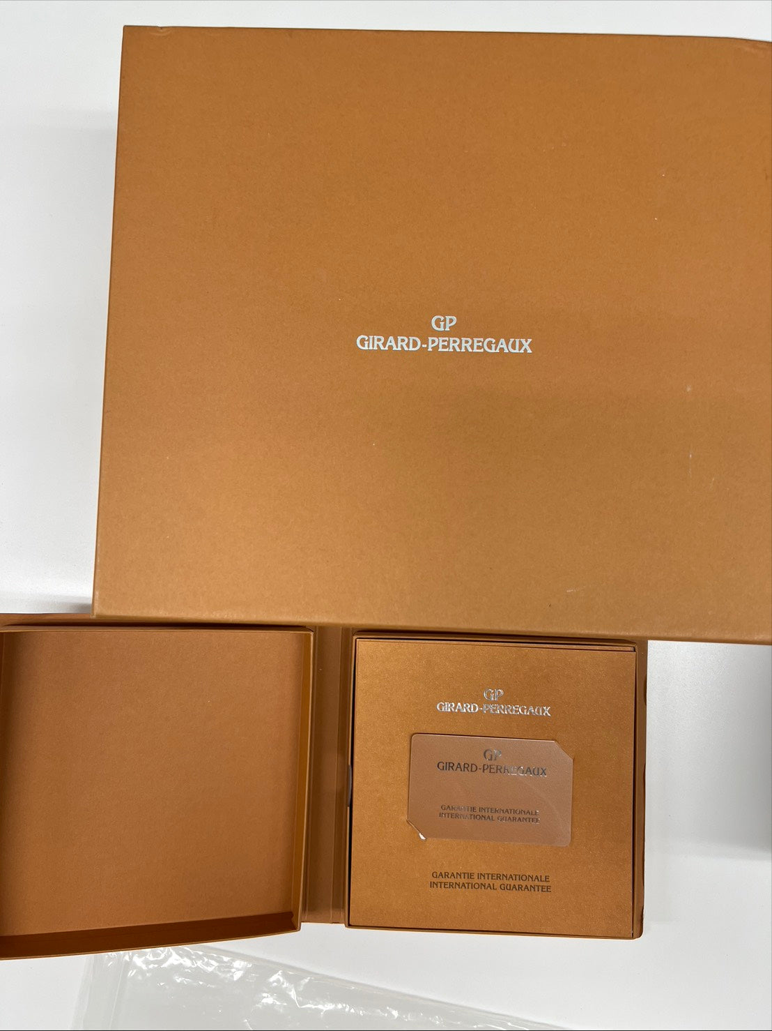Girard Perregaux Sea Hawk II John Harrison Edition 50 pieces worldwide 49915 Unworn / Full Set