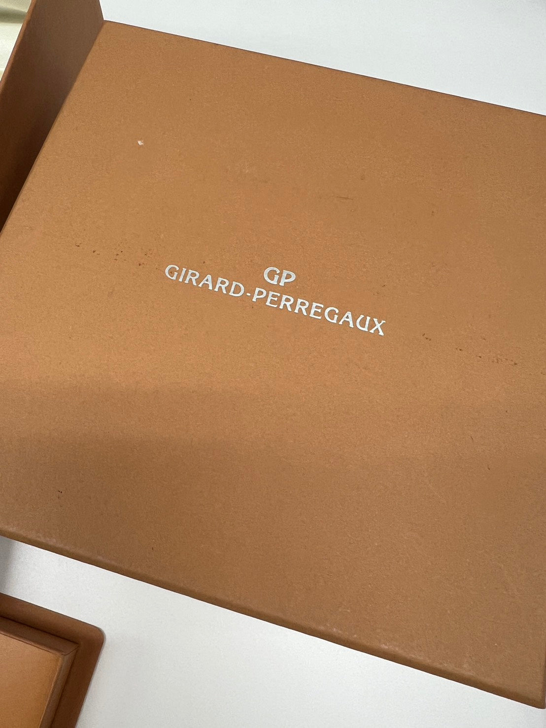 Girard Perregaux Sea Hawk II 49920.1.11.6146 Unworn / Full Set