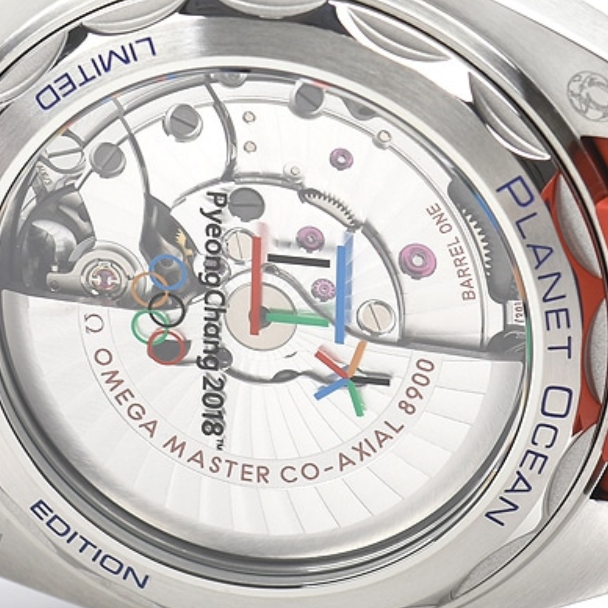 Omega Seamaster Planet Ocean 600M 522.32.44.21.03.001 New Full Set