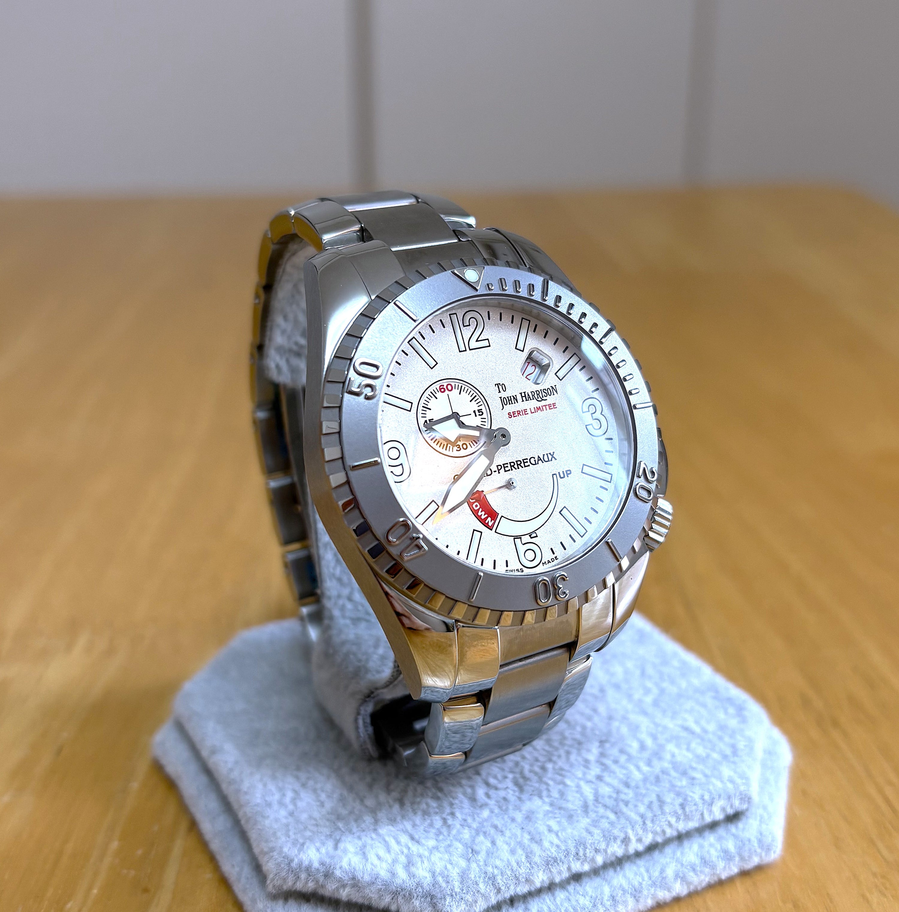 Girard Perregaux Sea Hawk II John Harrison Edition 50 pieces worldwide 49915 Unworn / Full Set