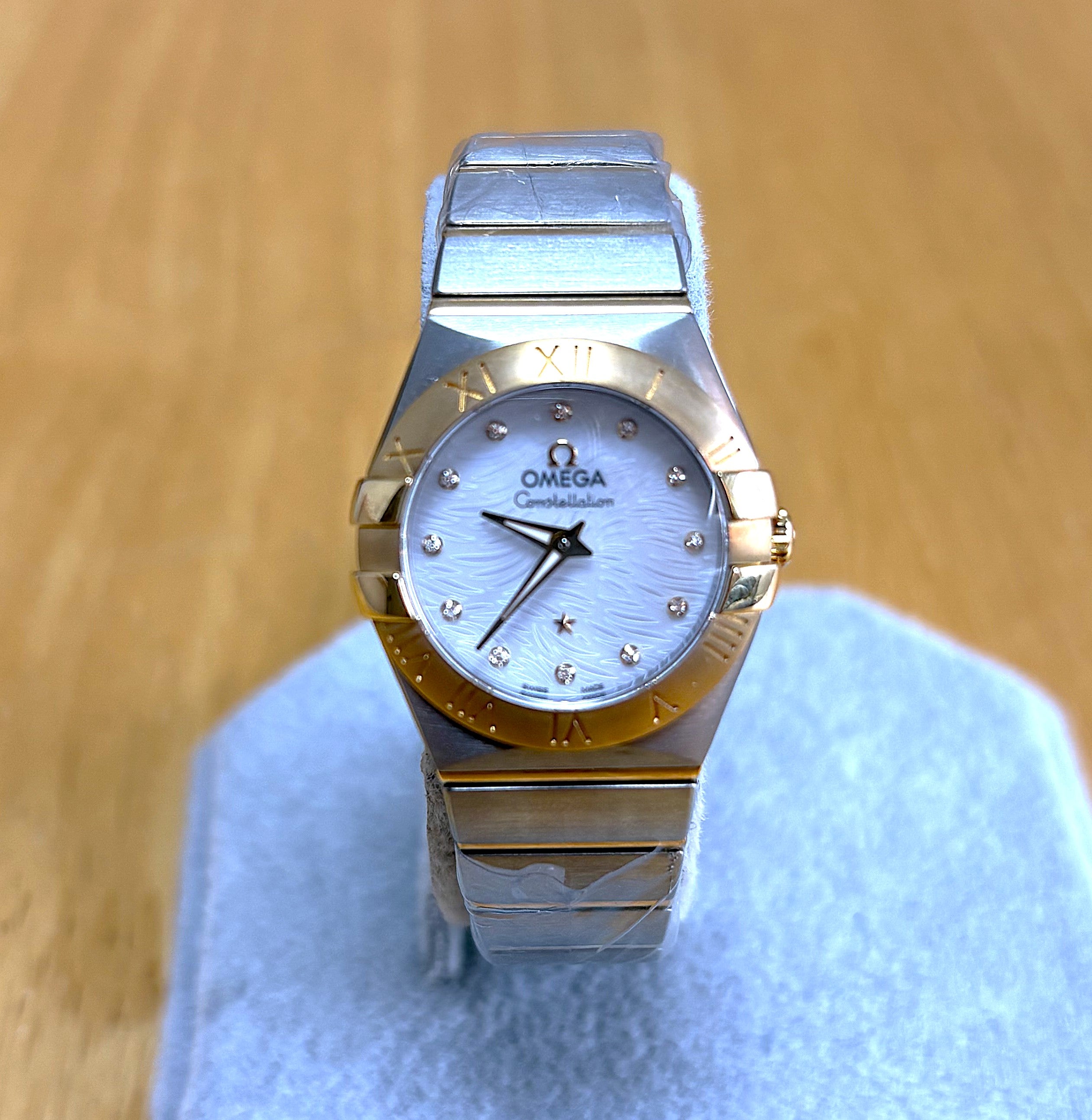 Omega Constellation Quartz 123.20.24.60.55.008 Unworn