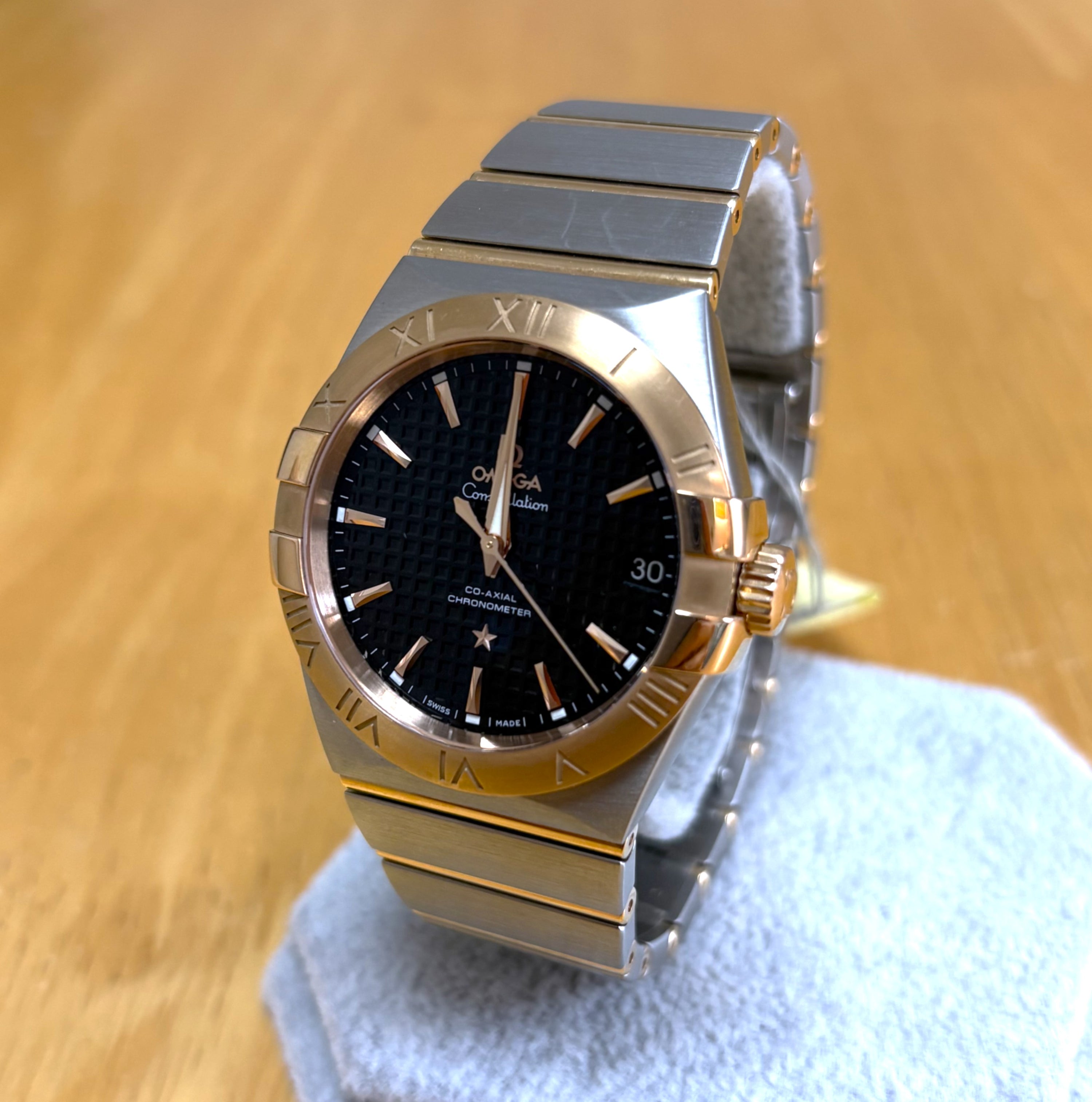 Omega Constellation Co-axial 123.20.38.21.01.001 Unworn