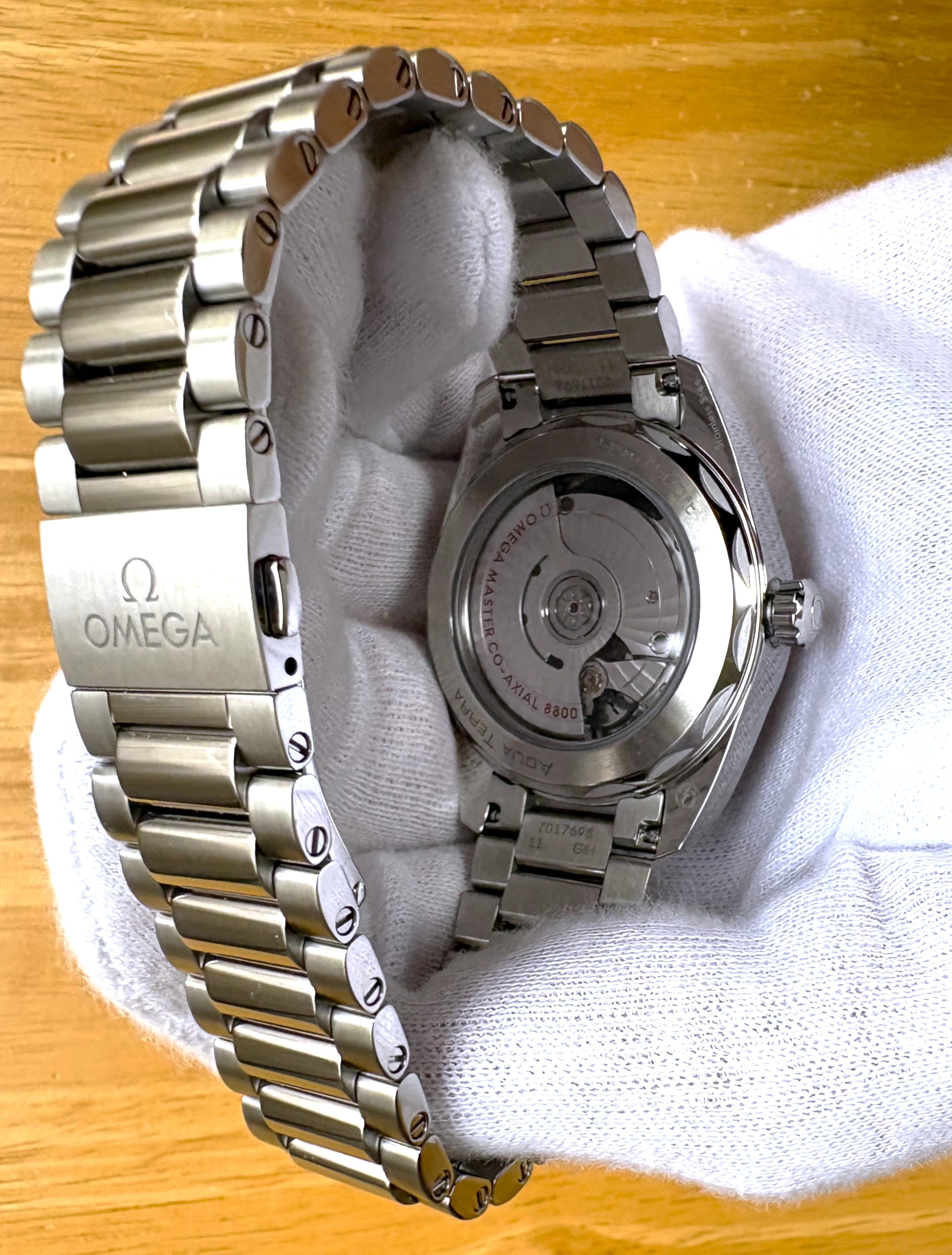 Omega Seamaster Aqua Terra 150M 220.10.38.20.13.003 New Full Set