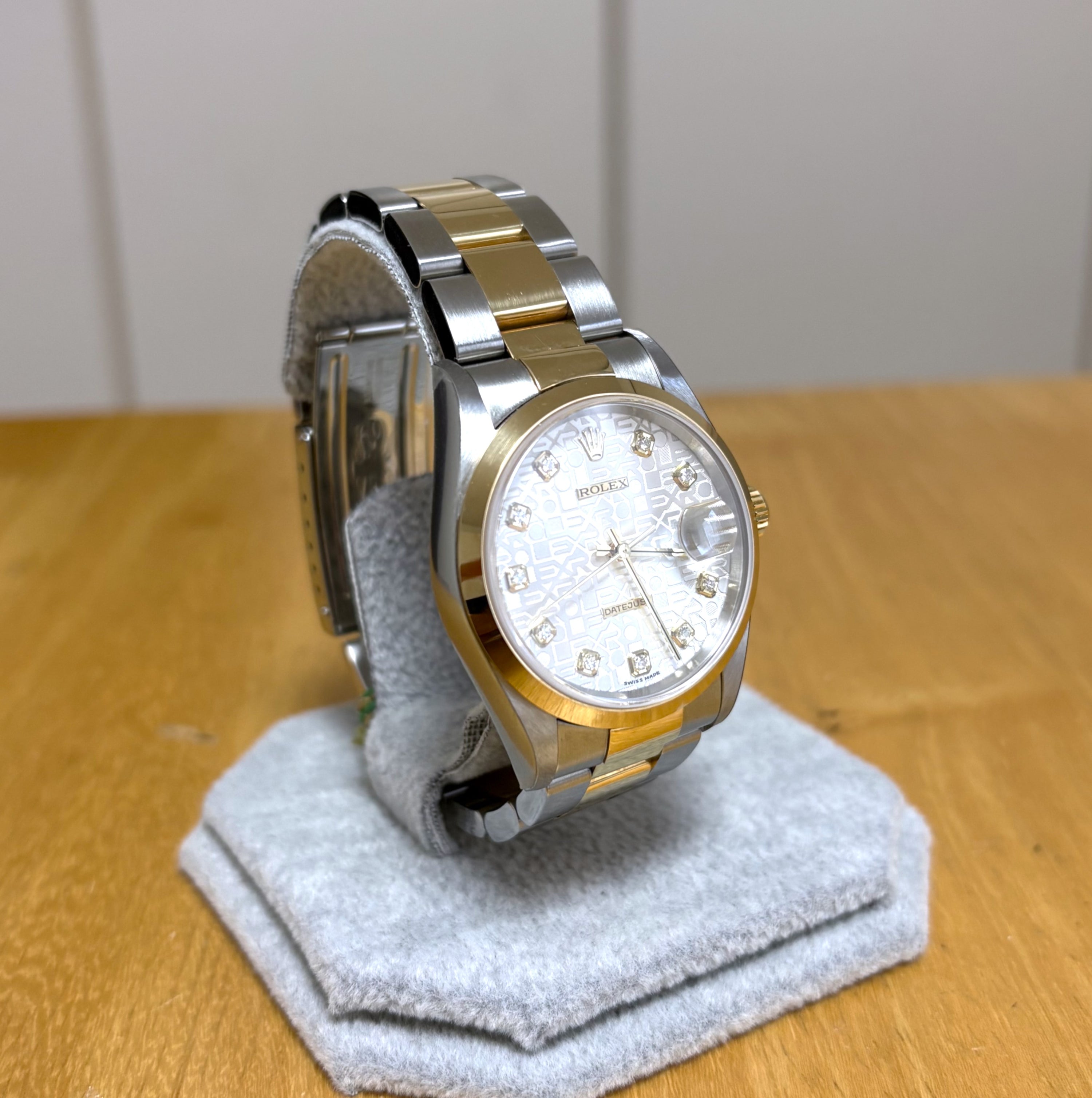Rolex Datejust 36mm Silver Dial with Diamond 16203G Unworn