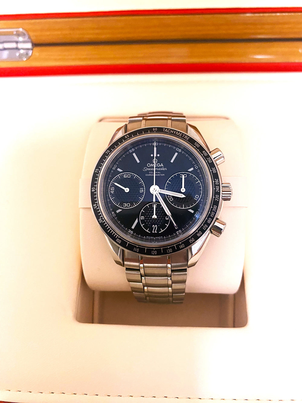 Used Omega Speedmaster Racing 326.30.40.50.01.001