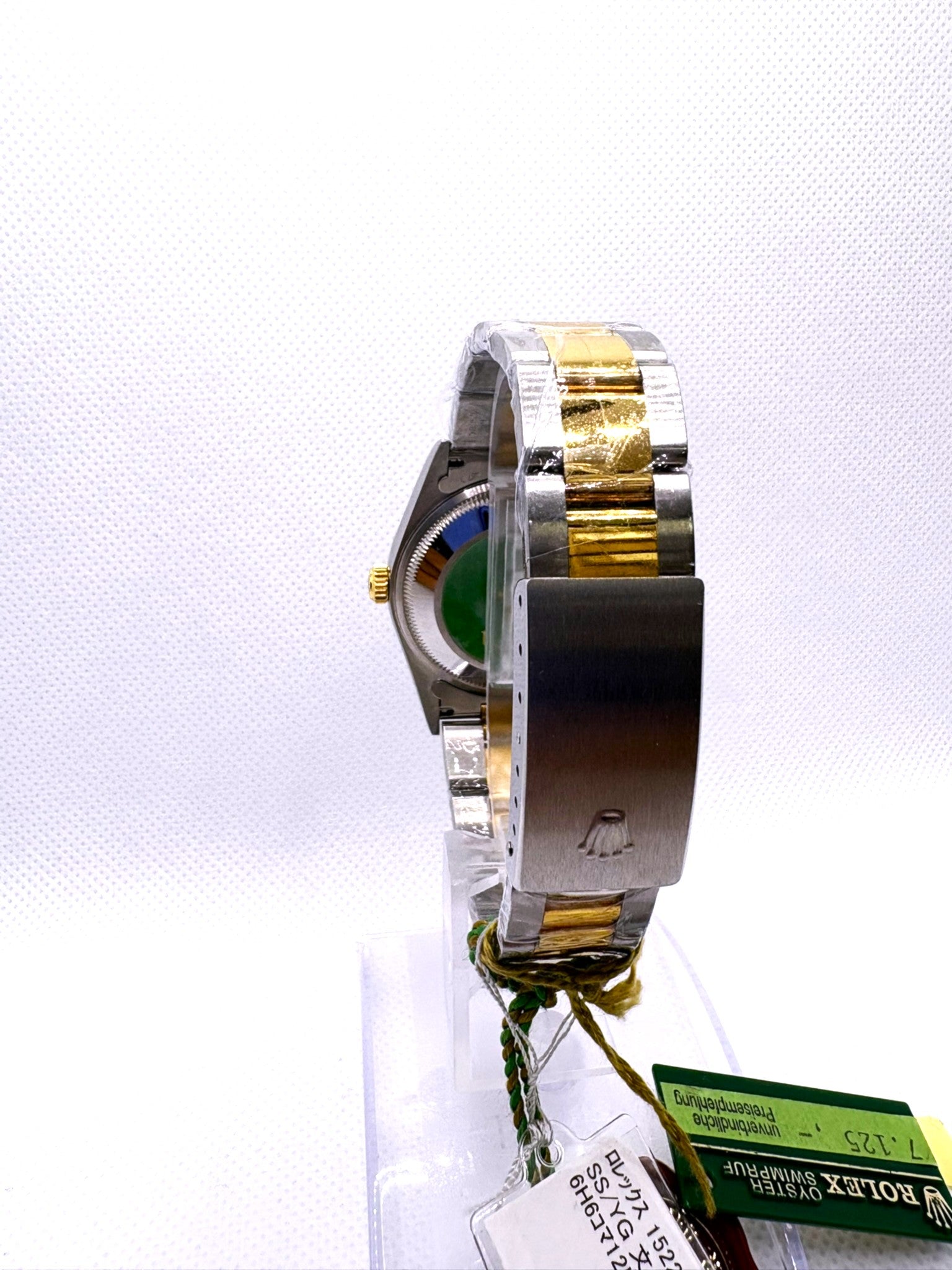 Rolex Oyster Perpetual Date 15223
