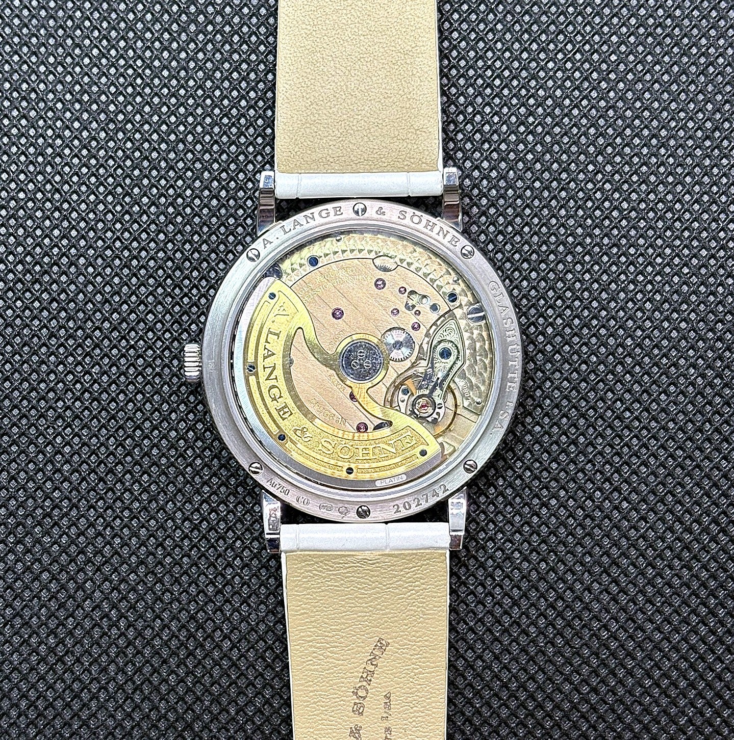 A. Lange & Söhne Saxonia Automatic 840.029