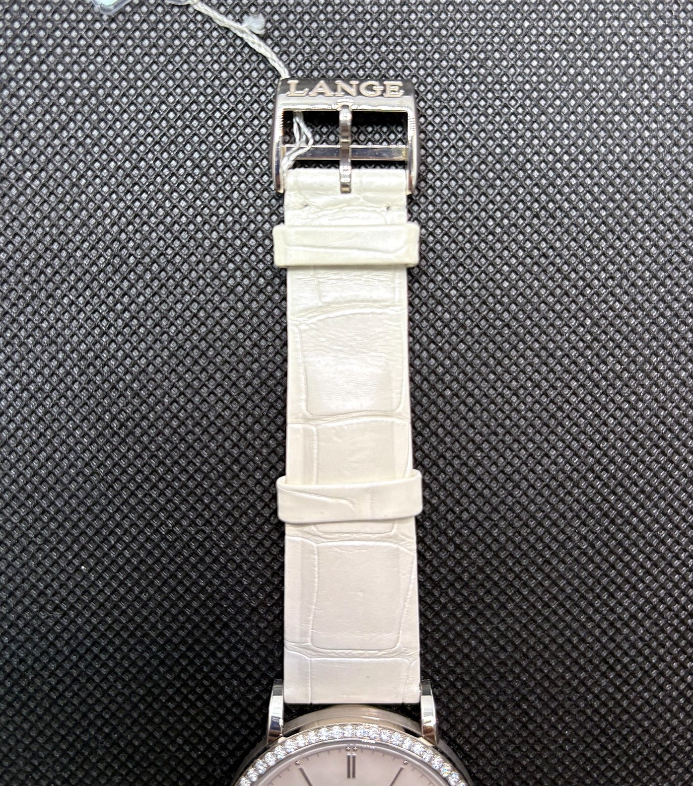 A. Lange & Söhne Saxonia Automatic 840.029