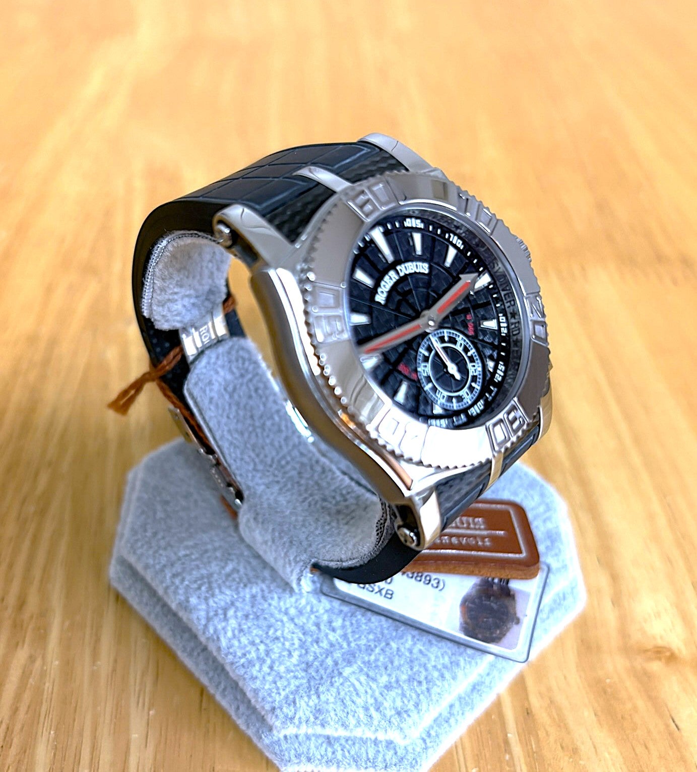 Roger Dubuis Sympathie Easy Diver SE40.14.9/0 K9.53R SS/WG — NOS / Full Set — 40mm