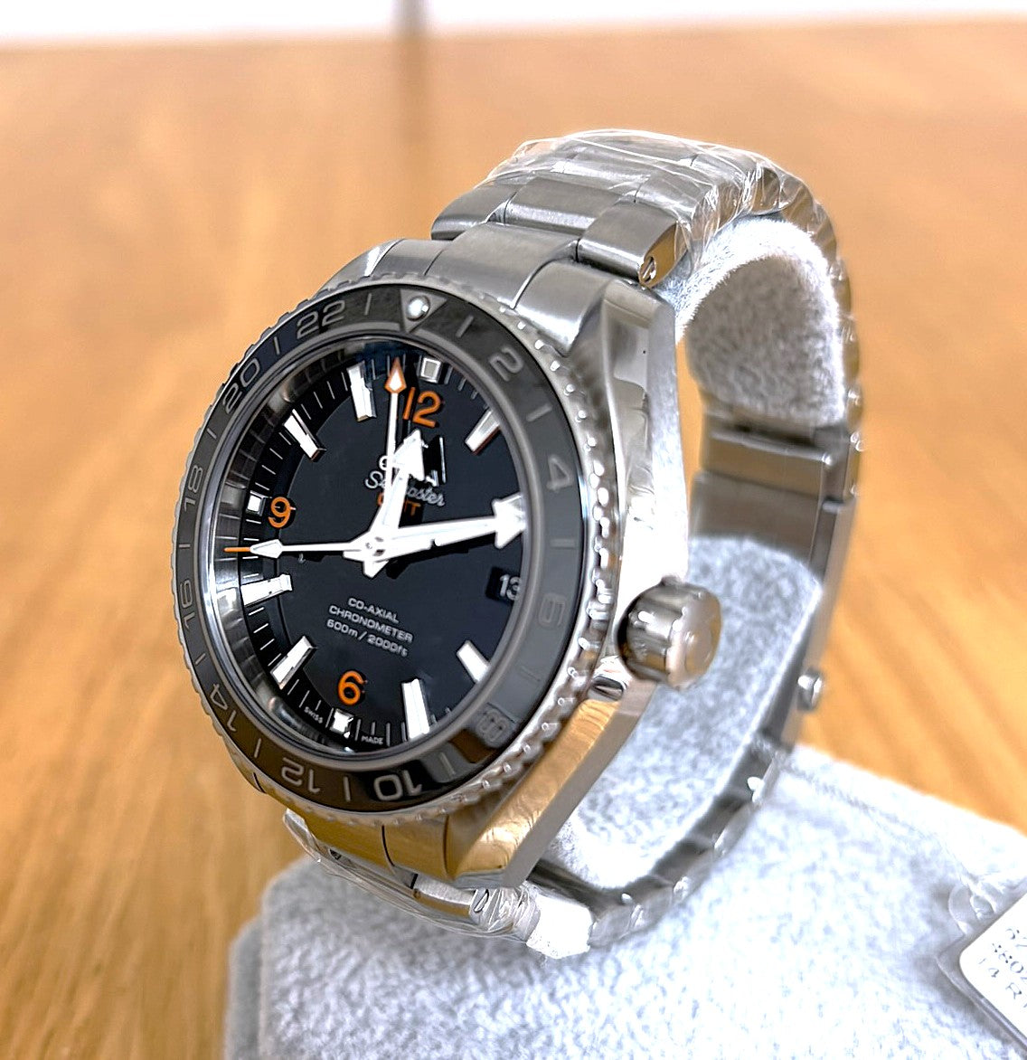 Omega Seamaster Planet Ocean 600M 232.30.44.22.01.002