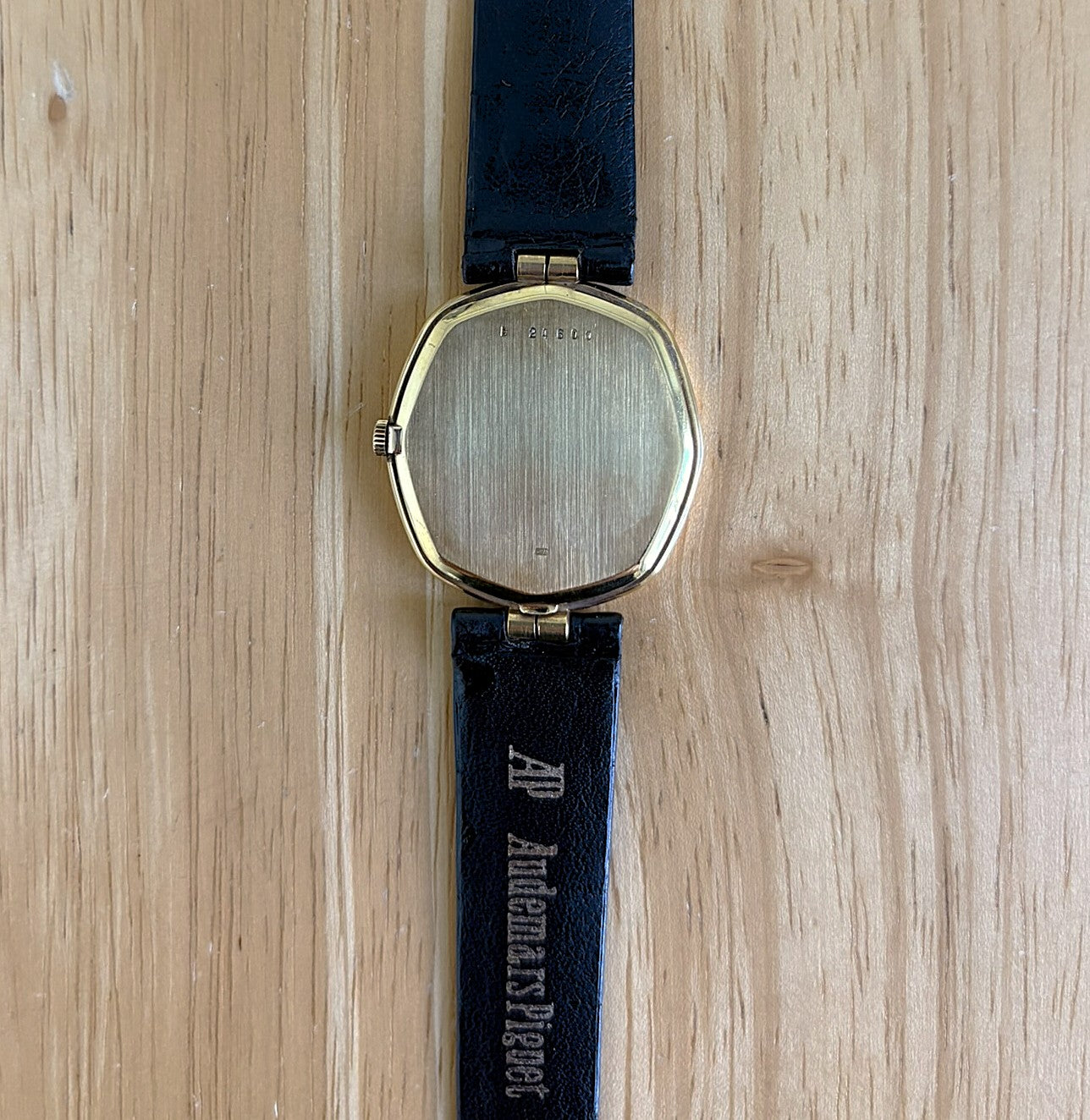 AUDEMARS PIGUET Gold Analog Watch