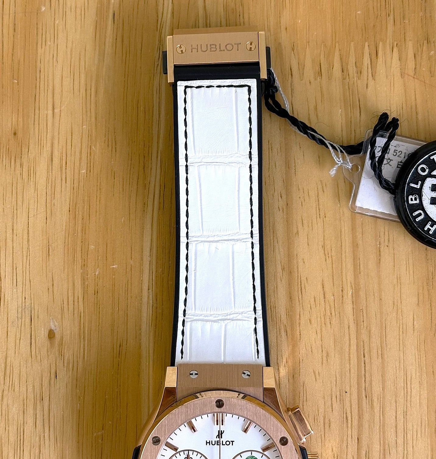 Hublot Classic Fusion King Gold FIFA World Cup 2014 – Ref. 521.OX.2010.LR.WCW14 – Limited to 23 Pieces