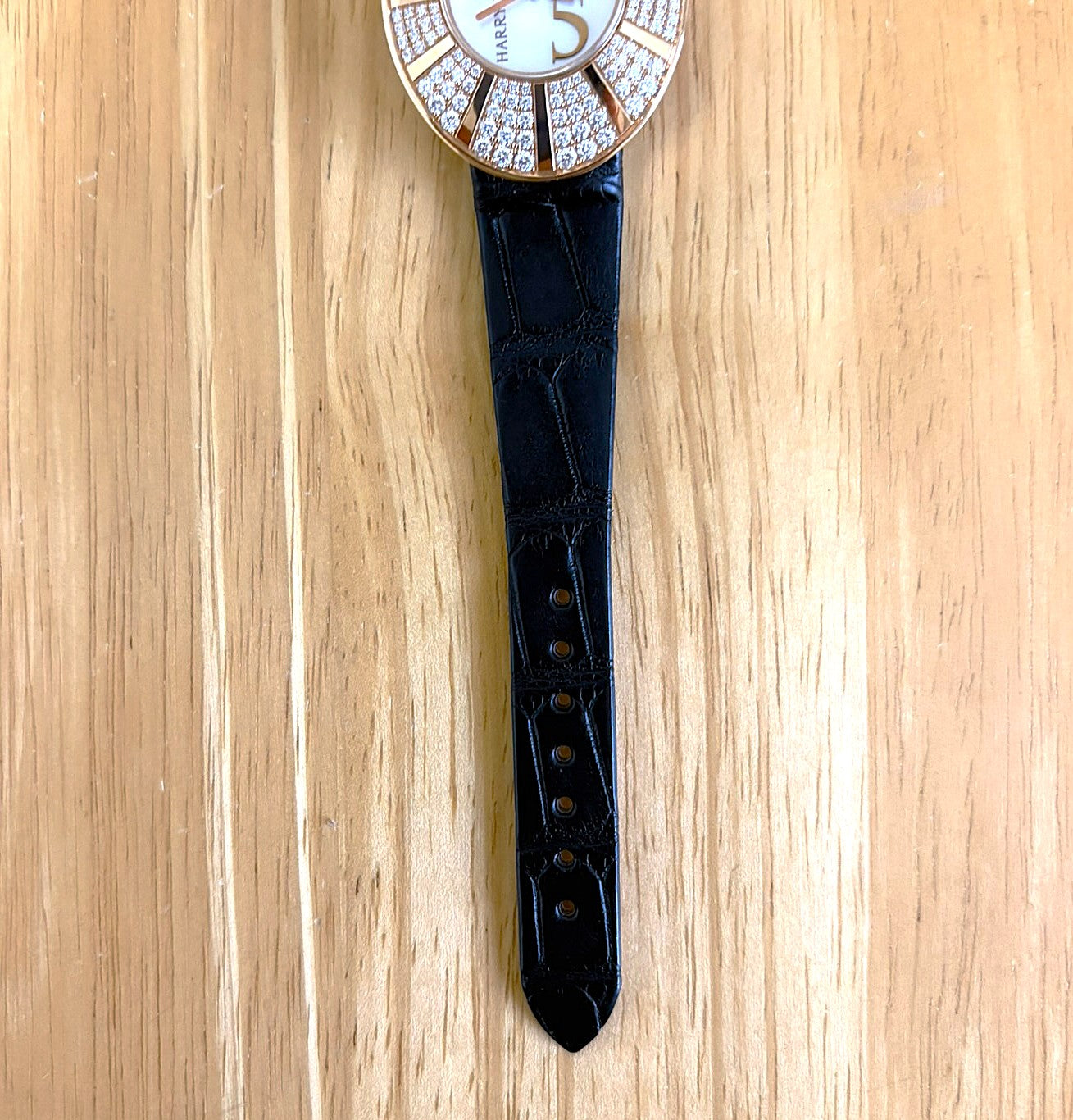 Harry Winston Talk To Me 811.LQRL.M5/D01 Unworn / Full Set