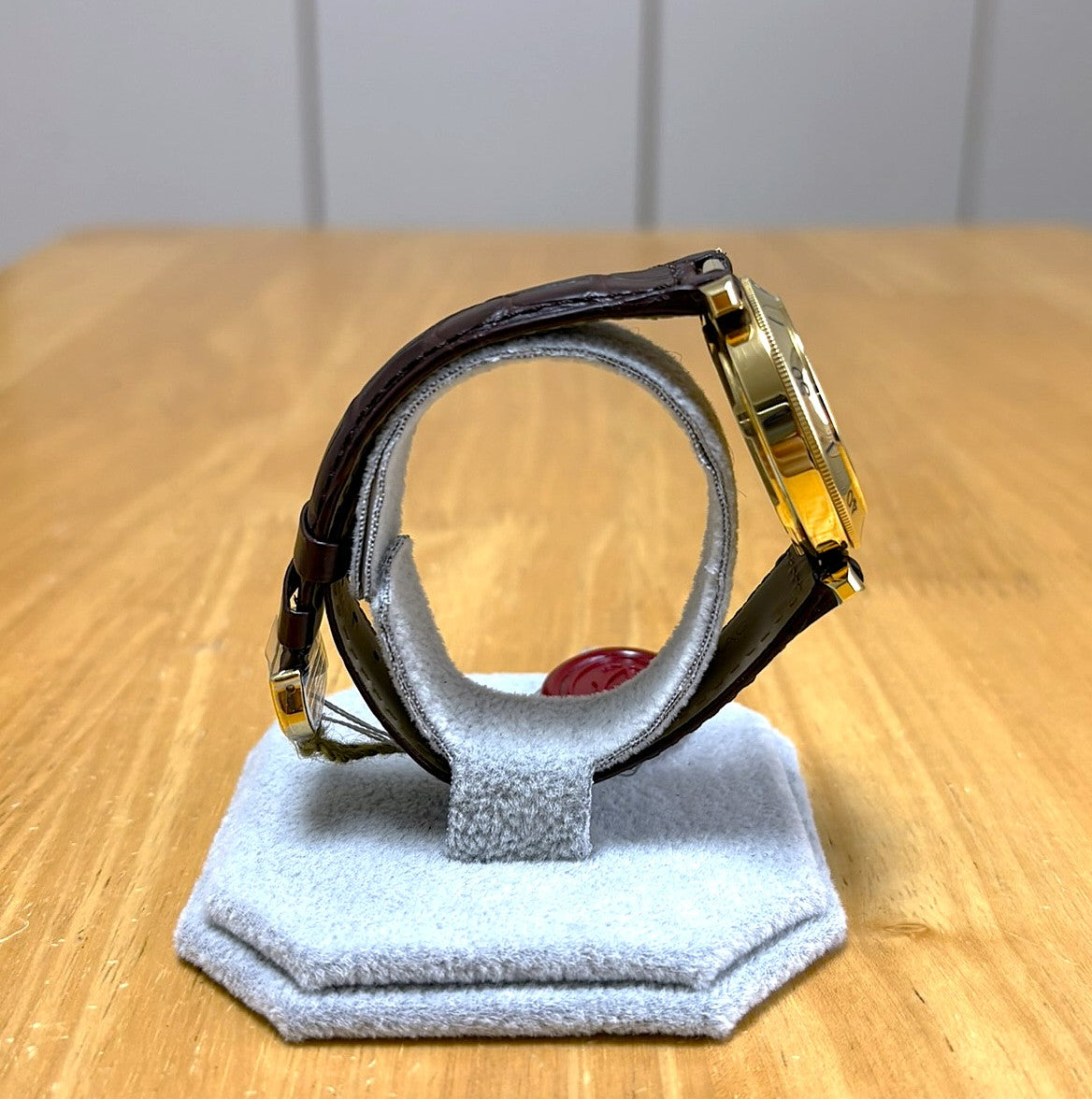 Cartier Pasha 38mm W3004856 – 18K Yellow Gold – Automatic Unworn / Full Set