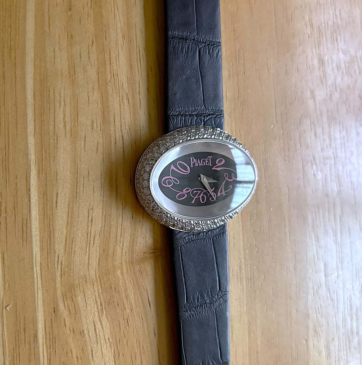 PIAGET Limelight G0A29096 – Diamond Bezel – 18K White Gold Unworn / Full Set