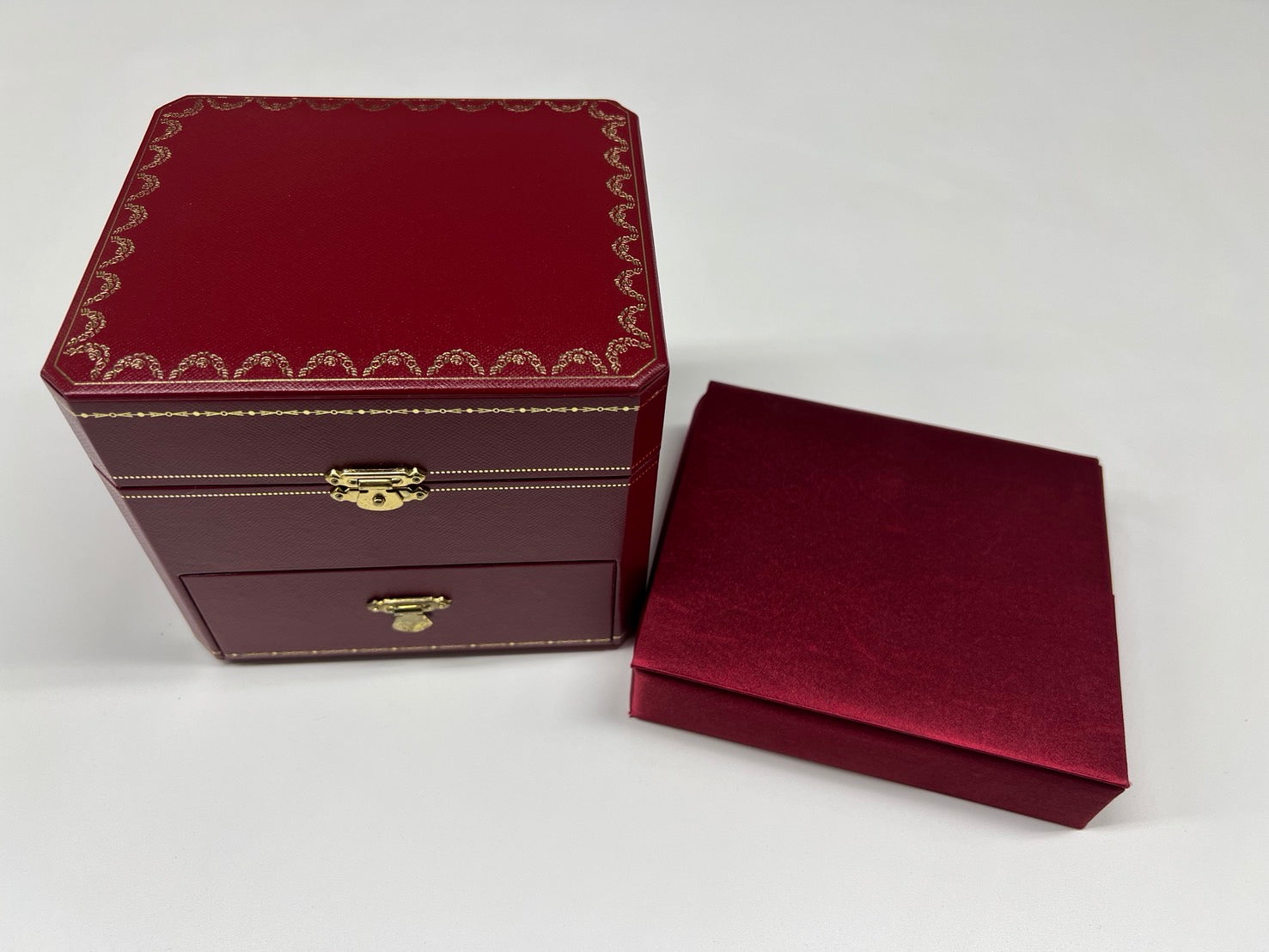 Cartier Santos 100 “WM502051” – 18K Yellow Gold & Diamond Bezel – Automatic Unworn / Full Set