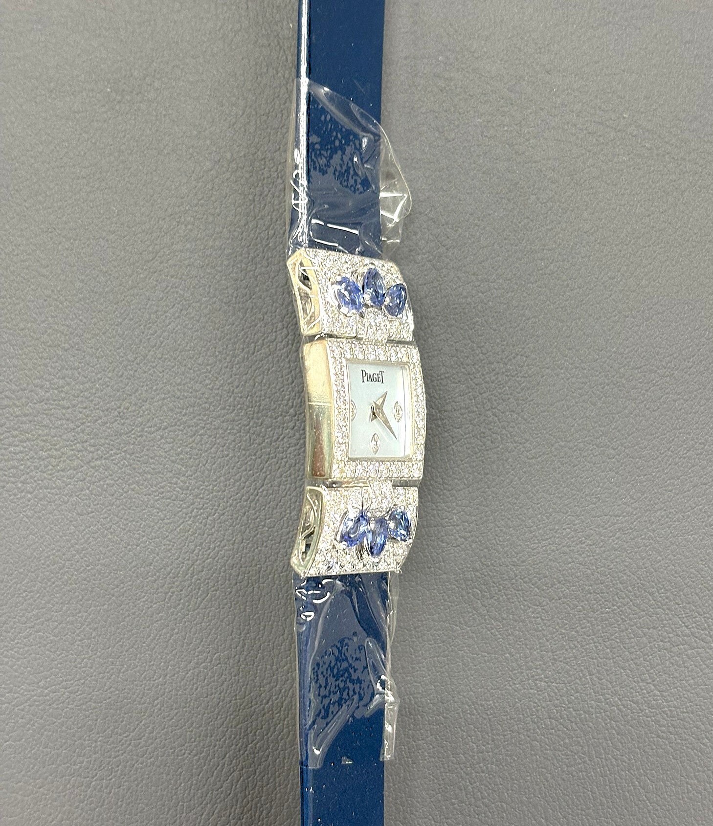 ピアジェ ライムライト ホワイトゴールド サファイア＆ダイヤモンドセット GOA27052 未使用 / フルセット