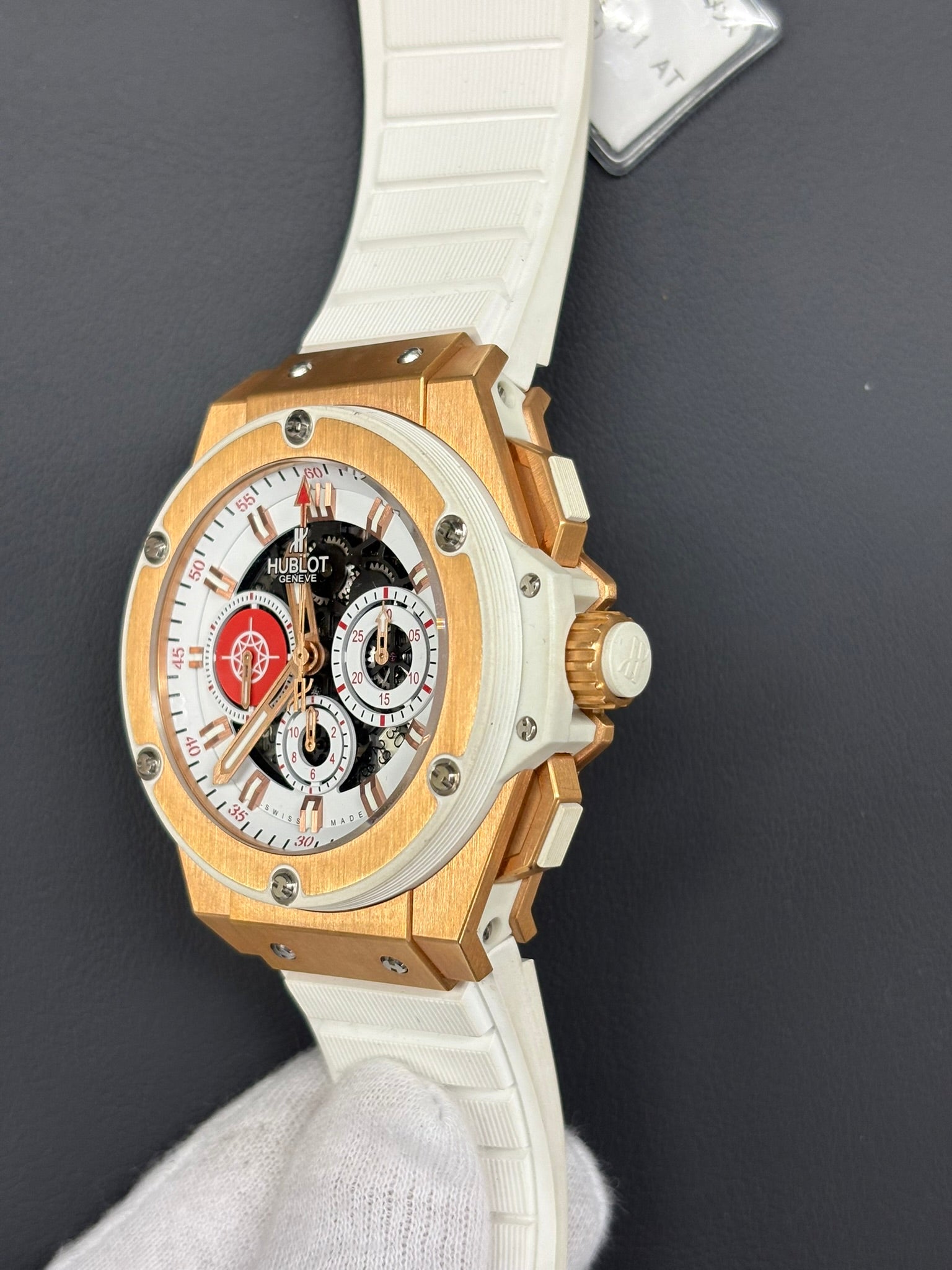 ウブロ キングパワー コスタ スメラルダ – 100本限定 中古品