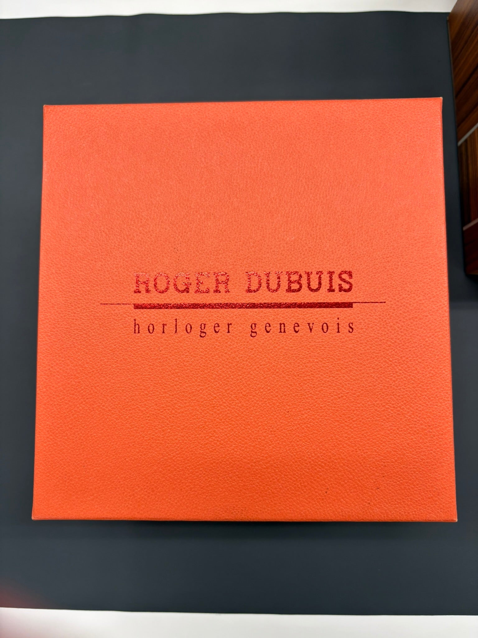 Roger Dubuis Sympathie SY34 21 5 N9:RD — NOS (New Old Stock) / Full Set Unworn