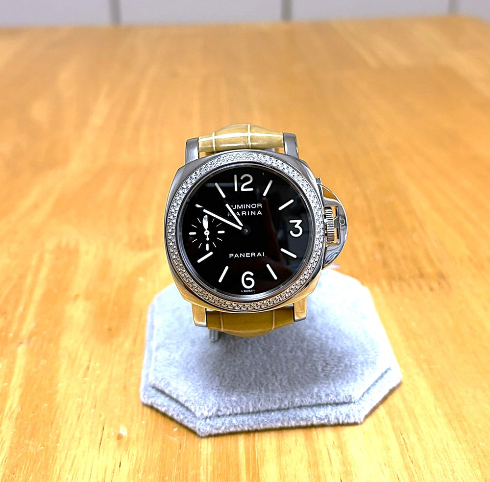 Panerai Luminor Marina Manual Diamonds PAM00031 Limited only 40 Pieces Full Set (Used)