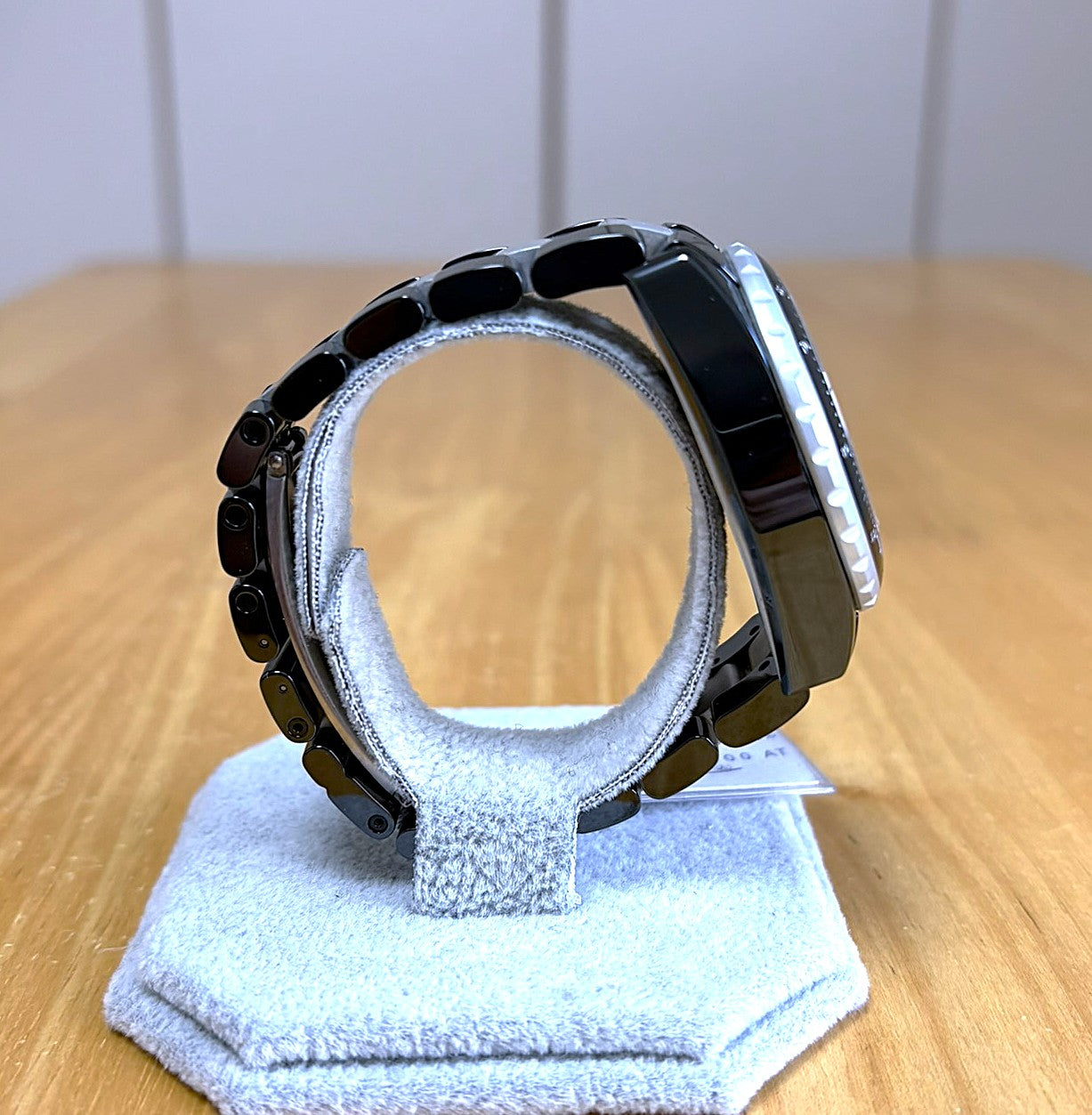 Chanel J12 Superleggera H1624 (used condition)