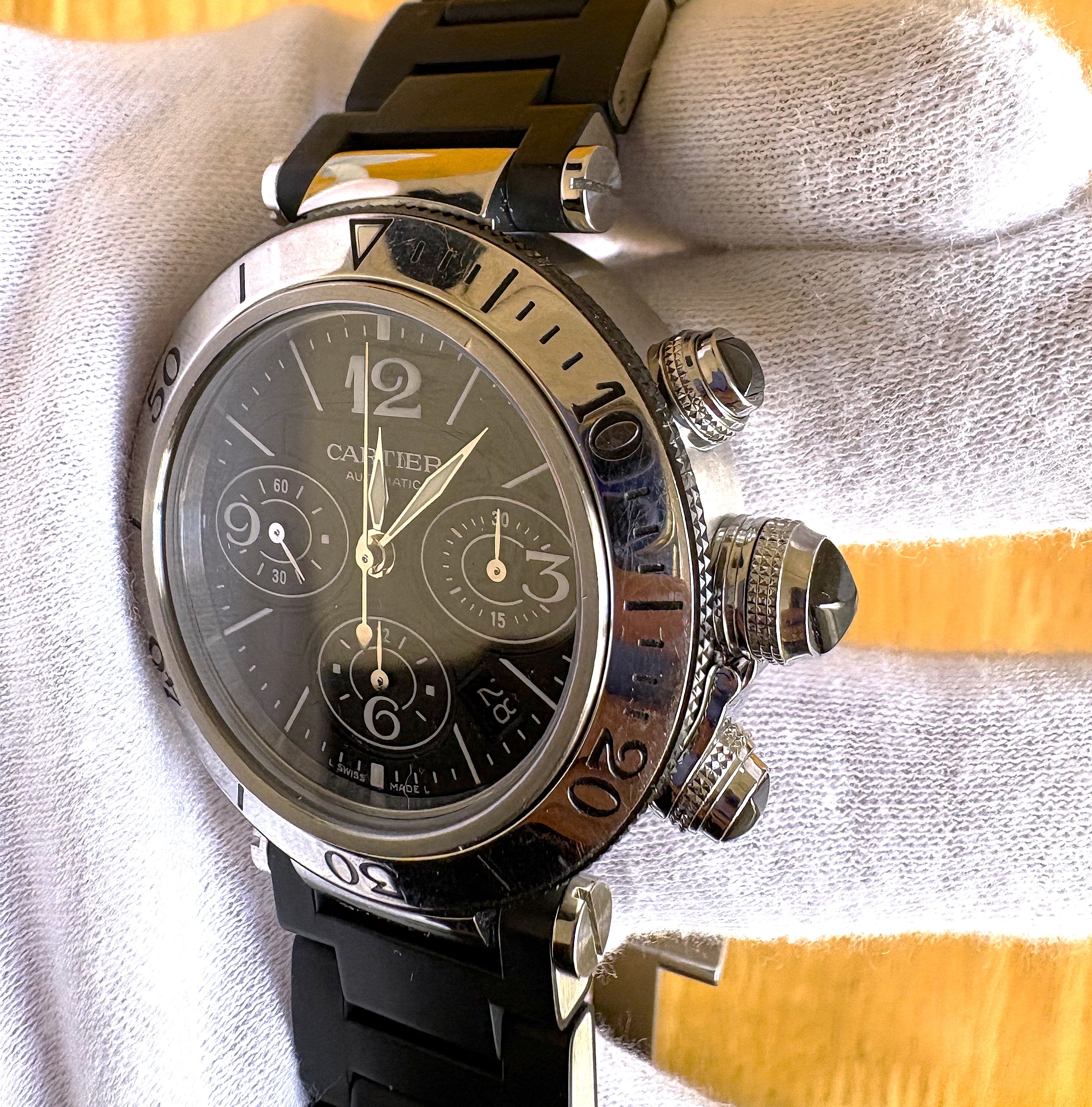 Cartier Pasha Seatimer W31088U2 (used condition)