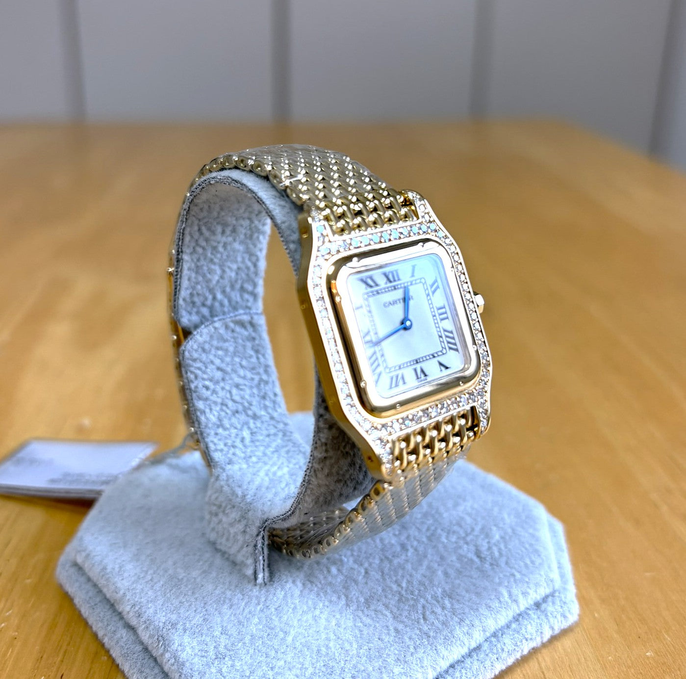 Cartier Yellow Gold Diamond Watch 810740007 (used condition)
