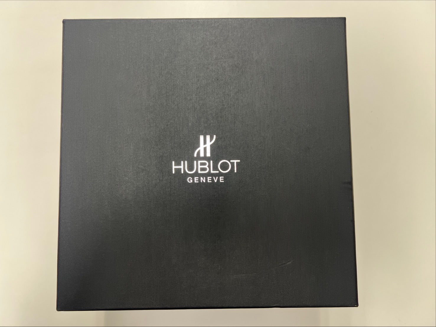 Hublot King Power Usain Bolt 703.CI.1129.NR.USB12 Special Edition (used condition)