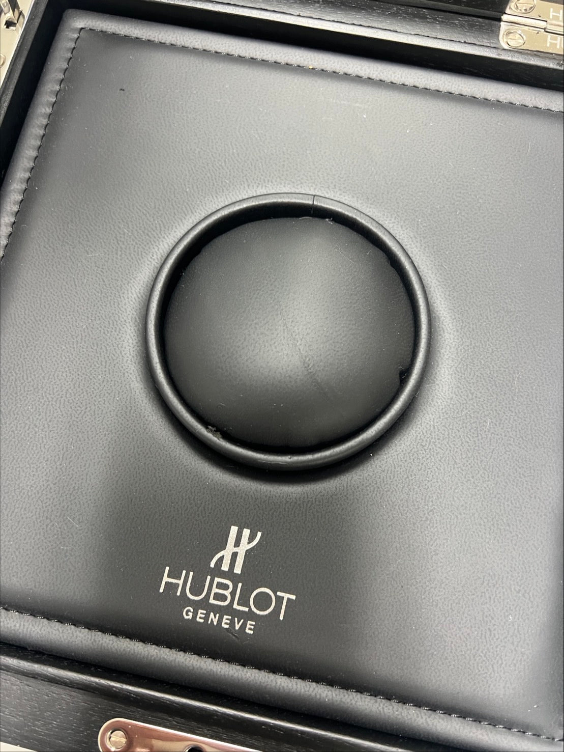 Hublot King Power Usain Bolt 703.CI.1129.NR.USB12 Special Edition (used condition)