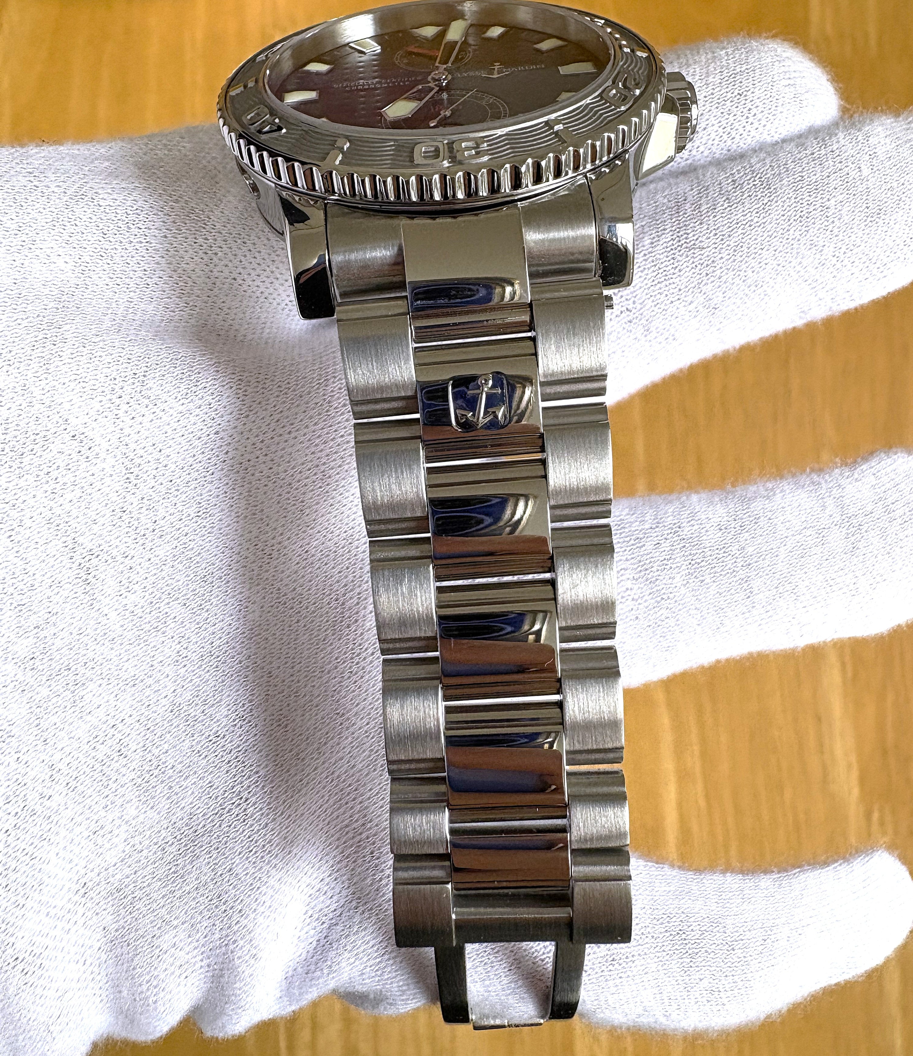 Ulysse Nardin Maxi Marine Diver 263-33-3/92 Used Very Good condition