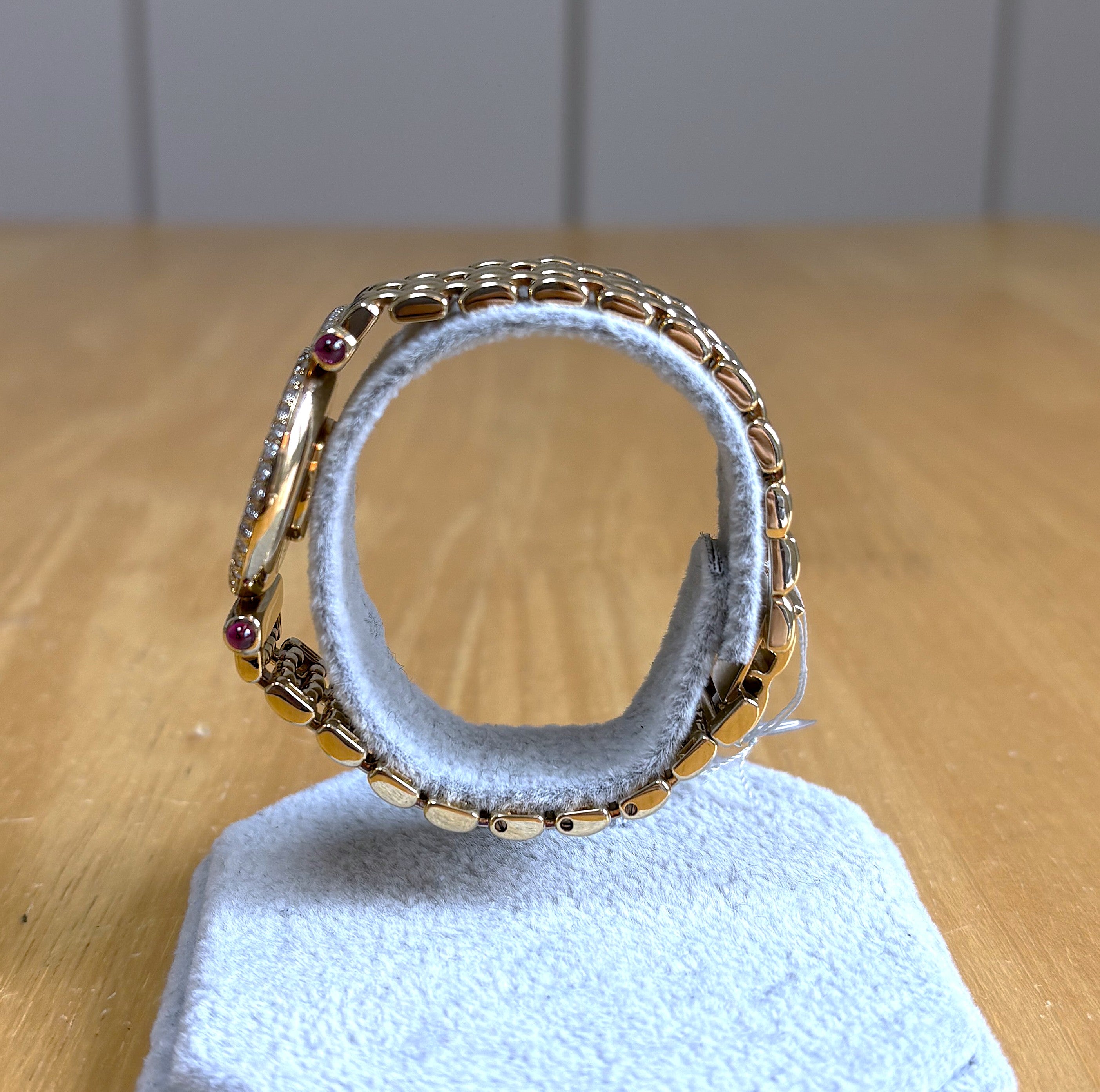 Chopard Happy Diamonds 20/6211-21 (used condition)